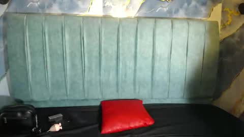 Snapshot of _mave chatting on 7, 5, 2026 Mave online show from 7, 5, 2026
