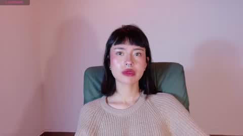 Mavis  online show from 25, 10, 2025