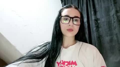 Snapshot of _meduza_z chatting on 14, 5, 2026 _meduza_z online show from 14, 5, 2026