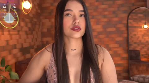 Snapshot of _meghan_gomez1_ chatting on 6, 3, 2025     online show from 6, 3, 2025