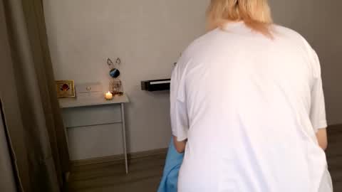 _meow_neko_ online show from 16, 11, 2025