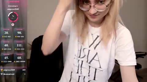 Snapshot of _meow_neko_ chatting on 14, 7, 2026 _meow_neko_ online show from 14, 7, 2026