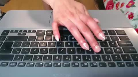 MIA online show from 2, 3, 2025