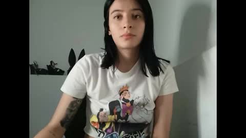 Snapshot of _mia_foster1 chatting on 6, 2, 2025 Mia-foster online show from 6, 2, 2025