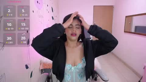 Snapshot of _mia_rouse_18 chatting on 6, 12, 2024 Mia online show from 6, 12, 2024