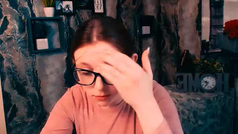 Snapshot of _miraterri_ chatting on 21, 11, 2025 Mira online show from 21, 11, 2025