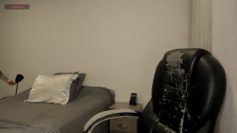 _miss_coco_ online show from 30, 11, 2025