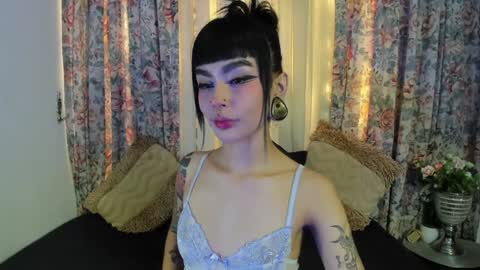 Snapshot of _mizuki chatting on 10, 1, 2025 mizuki online show from 10, 1, 2025