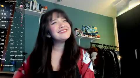 Snapshot of _moon_cake_ chatting on 23, 7, 2026 Next stream 950 pm Colombia time xd online show from 23, 7, 2026