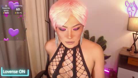Snapshot of _morganmoore_ chatting on 4, 2, 2025 MORGAN KEEP ON FOLLOWING online show from 4, 2, 2025