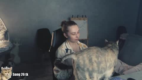Snapshot of _mother_of_cats chatting on 29, 4, 2026 Debby online show from 29, 4, 2026