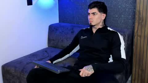 Snapshot of _mrcock_ chatting on 24, 5, 2026 _mrcock_ online show from 24, 5, 2026