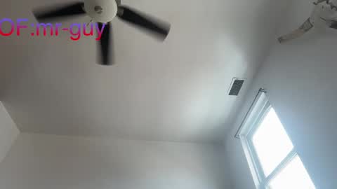 _mrguy_ online show from 27, 9, 2025