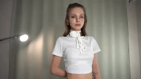 Snapshot of _msmarvel chatting on 7, 1, 2025 _msmarvel online show from 7, 1, 2025