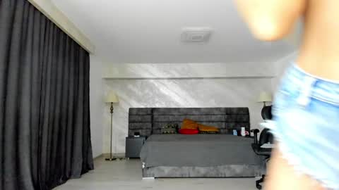 Maya online show from 7, 2, 2025