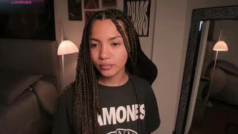 Nati - Independ model online show from 30, 9, 2025