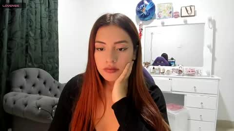 Snapshot of _nathalia_sweet chatting on 7, 5, 2026 Nathalia online show from 7, 5, 2026