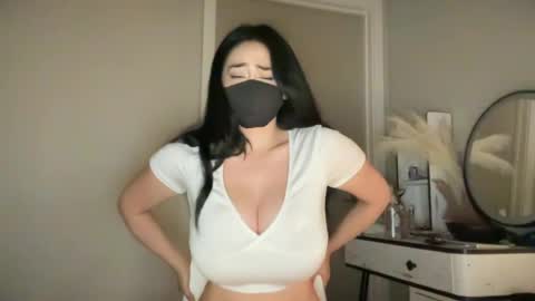 Snapshot of _natycutei19 chatting on 17, 6, 2026 naty19 online show from 17, 6, 2026