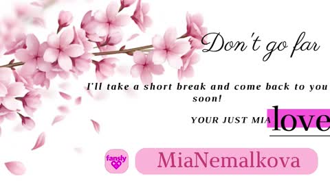Snapshot of _nemalkovamia chatting on 8, 3, 2025 Mia with a big heart  online show from 8, 3, 2025