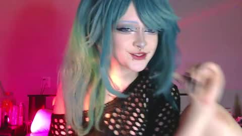 Snapshot of _nicole_meow_ chatting on 18, 11, 2025 Nicole online show from 18, 11, 2025