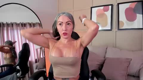 Snapshot of _nicoletteshea_ chatting on 14, 6, 2026 _nicoletteshea_ online show from 14, 6, 2026