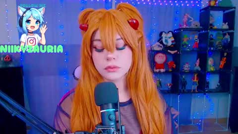 niiky online show from 12, 11, 2025