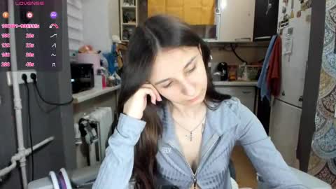 Snapshot of _nika_kik chatting on 19, 4, 2026 Nika online show from 19, 4, 2026