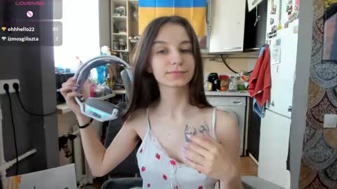 Snapshot of _nika_kik chatting on 21, 4, 2026 Nika online show from 21, 4, 2026