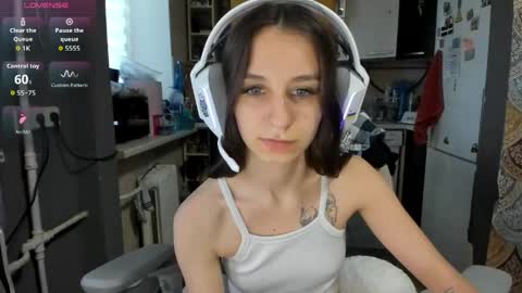 Snapshot of _nika_kik chatting on 14, 5, 2026 Nika online show from 14, 5, 2026