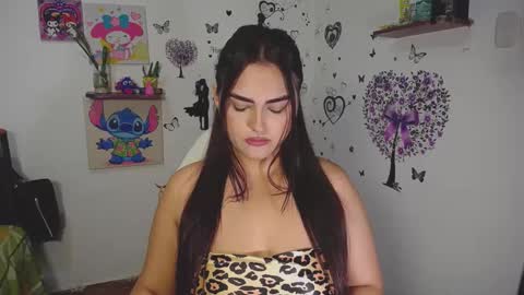 Nina  online show from 12, 10, 2025