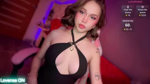Snapshot of _nippleticklexxx chatting on 28, 7, 2026 Lily online show from 28, 7, 2026