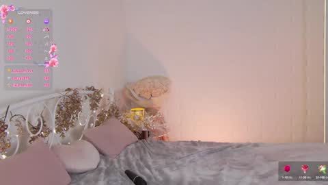 Vivian online show from 12, 1, 2025