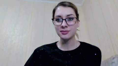  Number 1  online show from 6, 1, 2025