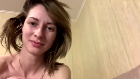  Number 1  online show from 15, 2, 2025