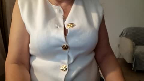Snapshot of _oldschool_lady_ chatting on 19, 4, 2026 Charlotte online show from 19, 4, 2026