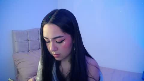 Paris online show from 15, 4, 2026