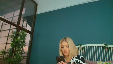 Alisa online show from 3, 11, 2025