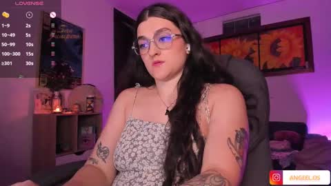 violeta ig  online show from 19, 1, 2025