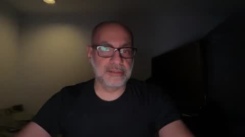 Snapshot of _pill chatting on 9, 8, 2026 PILL online show from 9, 8, 2026