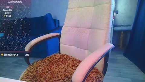 Snapshot of _pink__rabbit_ chatting on 26, 5, 2026 Ilona online show from 26, 5, 2026