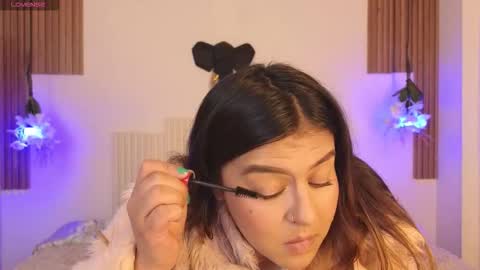 Laura online show from 23, 2, 2026