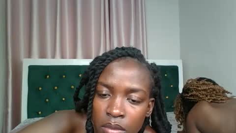 Snapshot of _pretty_savage chatting on 17, 4, 2026 savage online show from 17, 4, 2026