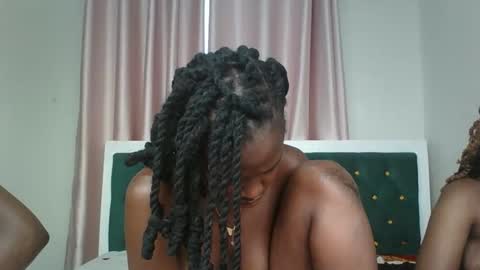 Snapshot of _pretty_savage chatting on 27, 4, 2026 savage online show from 27, 4, 2026