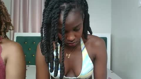 Snapshot of _pretty_savage chatting on 29, 4, 2026 savage online show from 29, 4, 2026