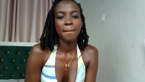 Snapshot of _pretty_savage chatting on 30, 4, 2026 savage online show from 30, 4, 2026