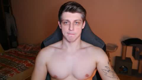 Snapshot of _purrari chatting on 15, 12, 2025 Vampire online show from 15, 12, 2025