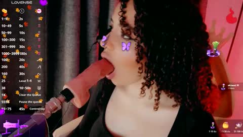 Kate evhans online show from 28, 10, 2025