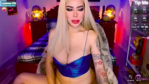Snapshot of _queengoddess_ chatting on 29, 6, 2026 Hi my name is selinaim glad to meet everyone here online show from 29, 6, 2026
