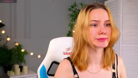 im Amy online show from 1, 4, 2026