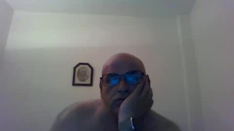 Snapshot of _reyi chatting on 12, 5, 2026 REY online show from 12, 5, 2026